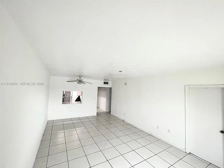 18900 NE 3rd Ct #531 — Photo 5