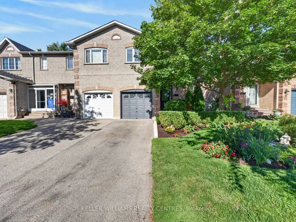 12 Lancaster Ct, Georgina, ON L4P 4A1