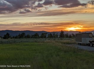 7 Ponderosa Dr, Thayne, WY 83127