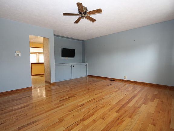 3rd image of 1226 Catherwood Dr