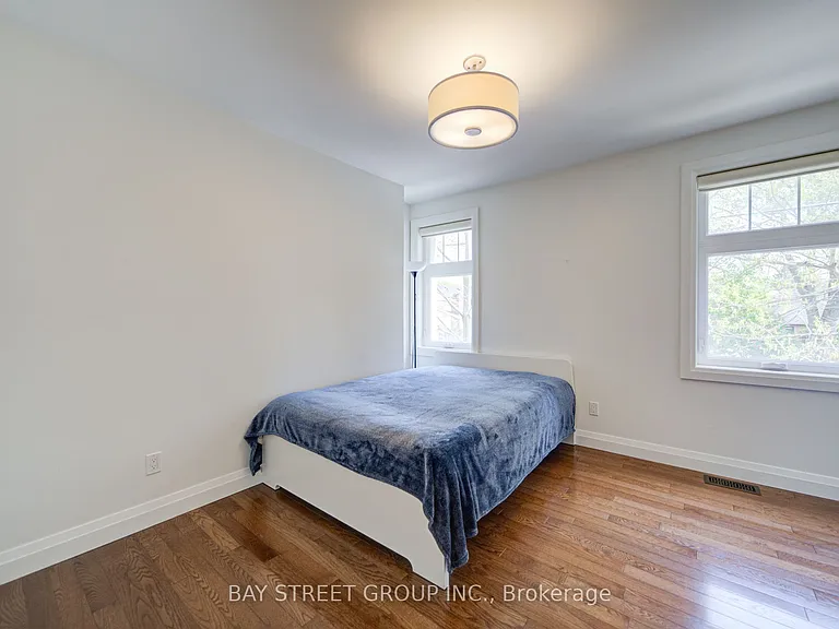 95 Hopedale Ave — Photo 28