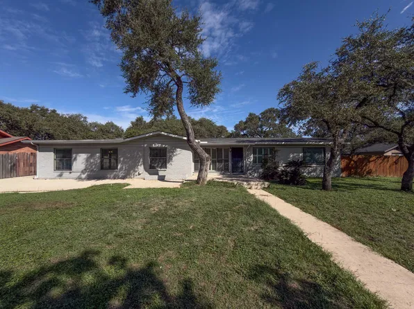 337 Skyforest Dr, Hollywood Park, TX 78232