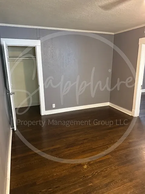 5505 Woodland Avenue - 1 — Photo 4