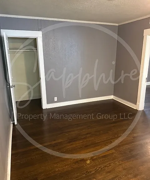 5505 Woodland Ave — Photo 4