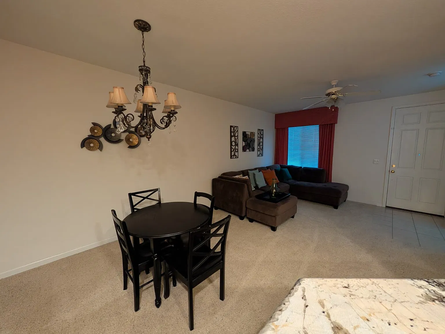 2 bed, 2.5 bath, 1364 sqft, $2,600 — Photo 3
