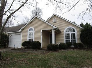 9125 Shenington Pl, Charlotte, NC 28216