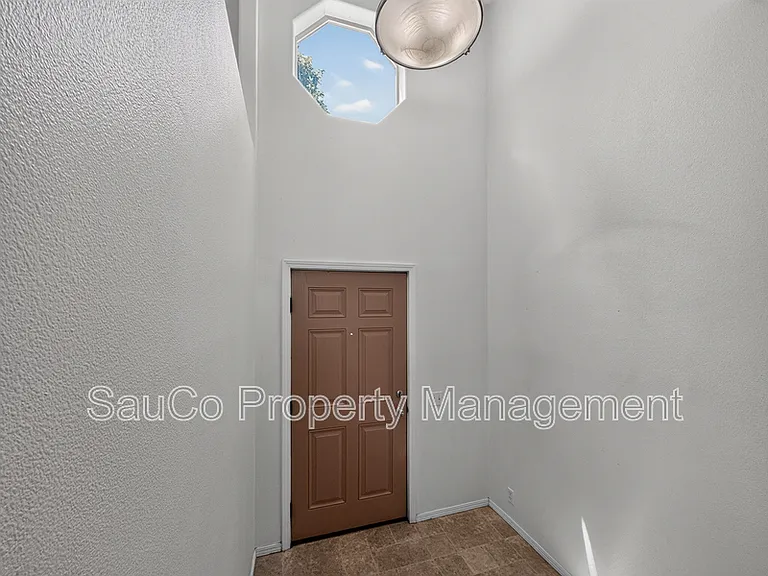 20715 NW Painted Mountain Dr — Photo 2