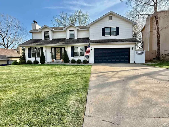 3905 W 8th St, Lawrence, KS 66049