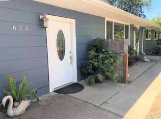623 E South Hill Rd, Sunnyside, WA 98944