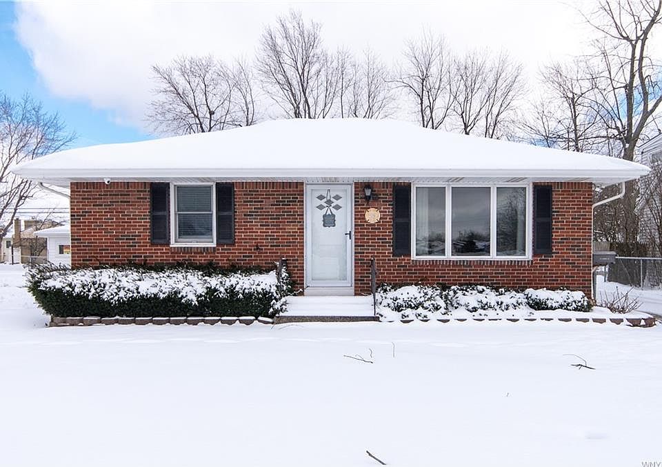 1st image of 55 Alberta Dr