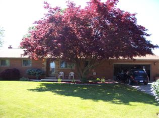 1042 S Raisinville Rd, Monroe, MI 48161