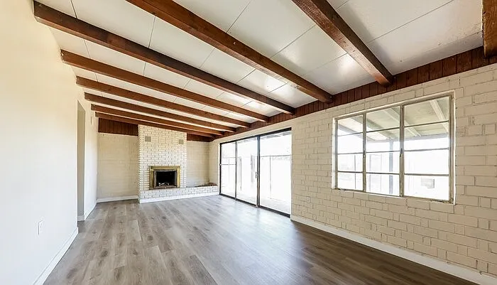 2311 W Whitton Ave — Photo 8