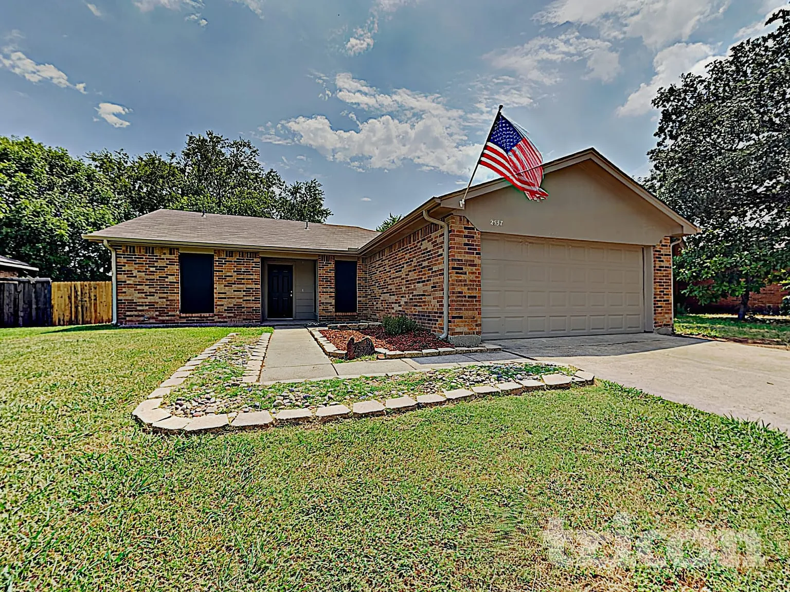 2537 Rialto Way Grand Prairie TX — Photo 3