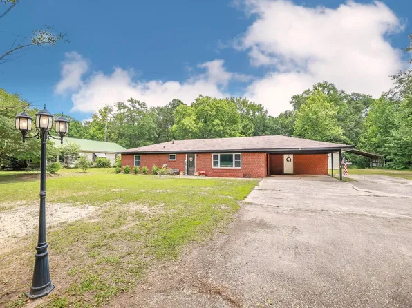 2103 Pershing Hwy, Smackover, AR 71762