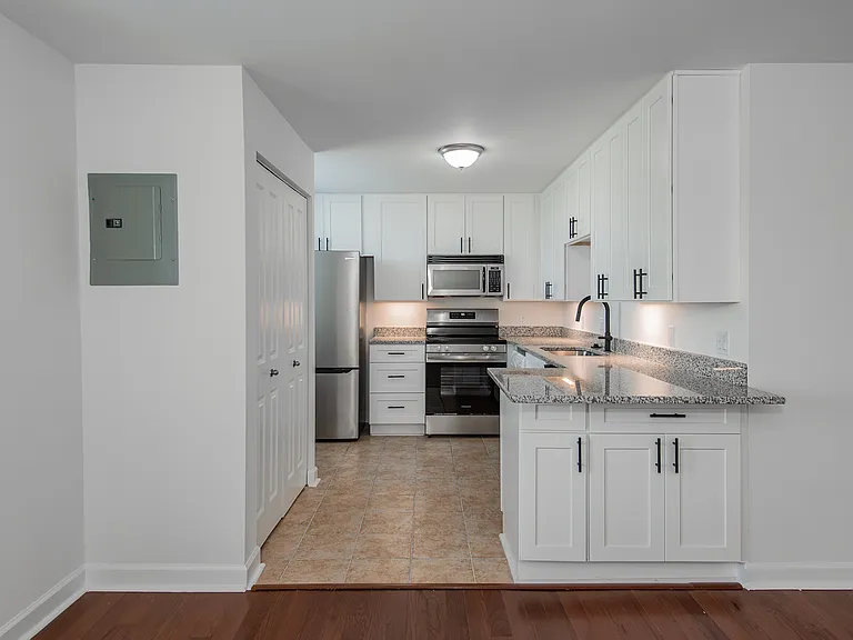 5630 Pershing Ave #53 — Photo 10
