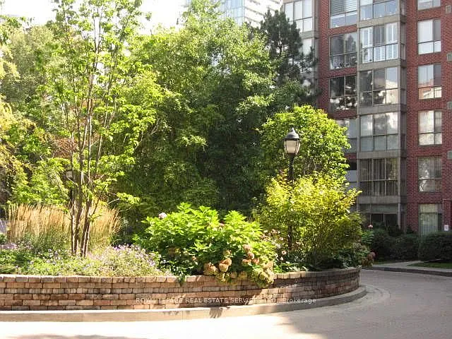 24 Southport St #541 — Photo 24