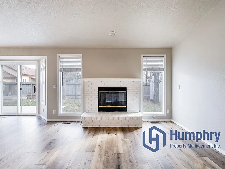 11835 W Silver City Ct — Photo 7