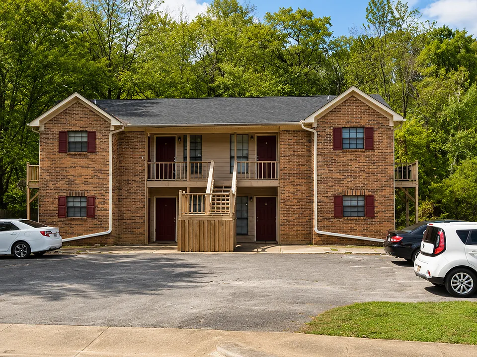 137 Angela Dr #B