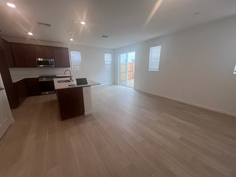 1120 Bengal Loop — Photo 9