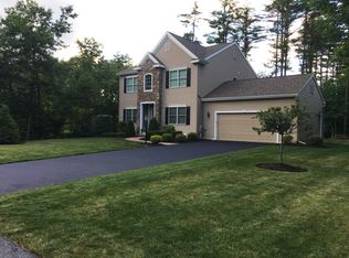 4 Royal Pines Rd, Fort Edward, NY 12828