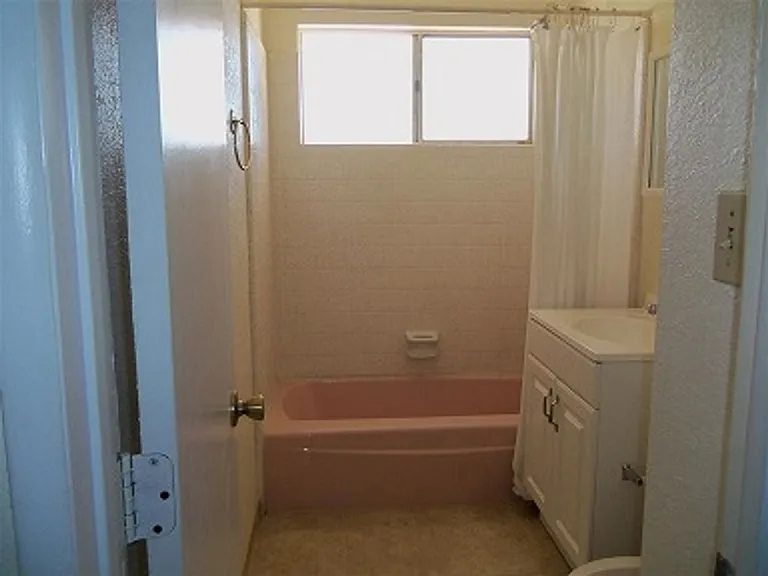 6256 Lupine Ave — Photo 10