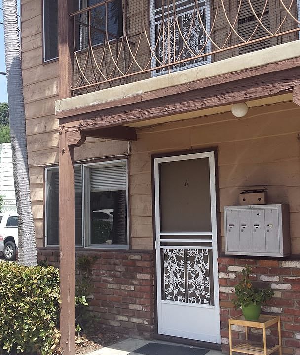 1st image of 4459 Noyes St APT 04