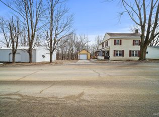 9087 N Main St, Leaf River, IL 61047