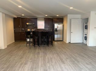 198 Stuyvesant Ave #2, Brooklyn, NY 11221