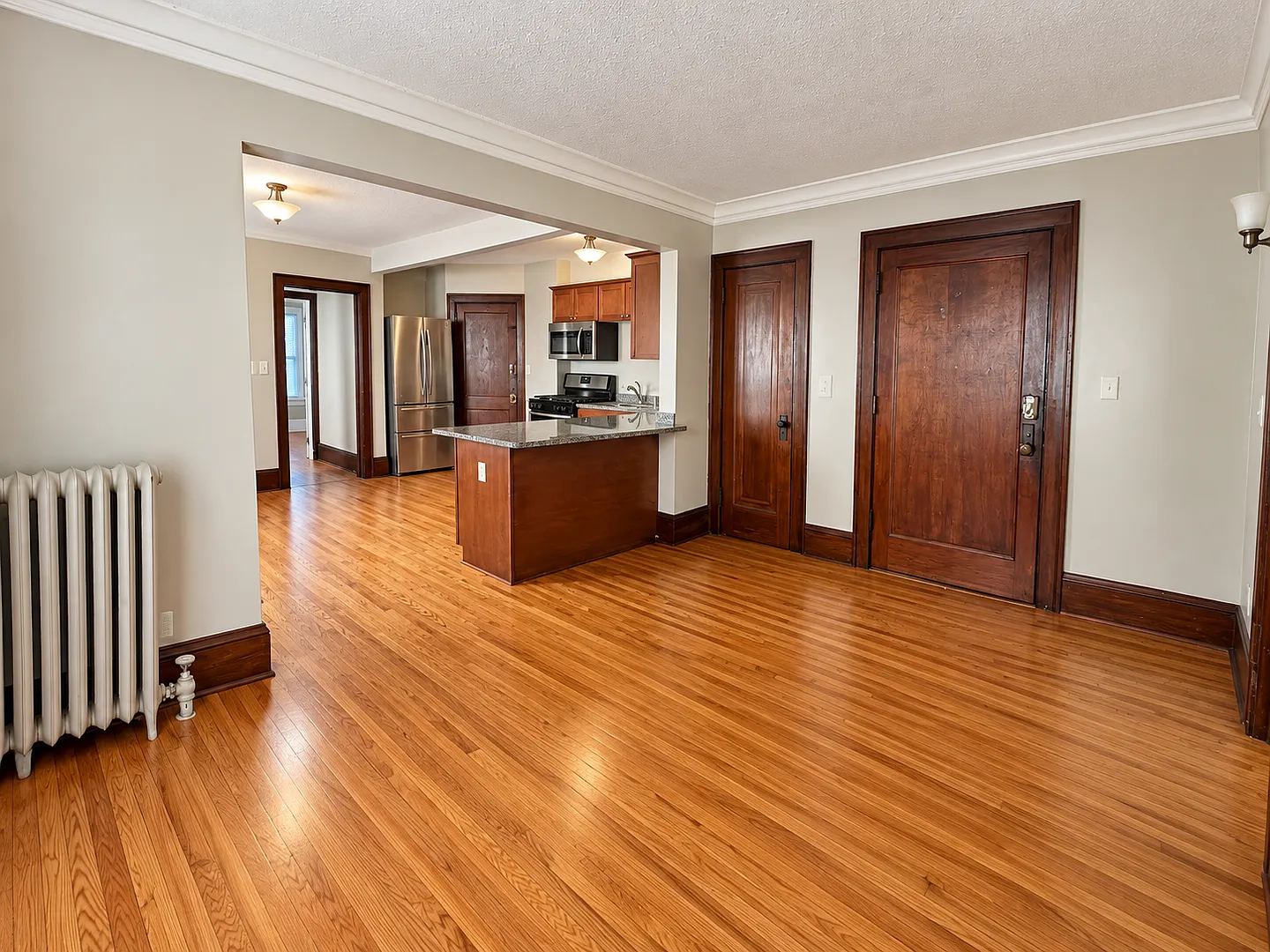 412 Pierce — Photo 3