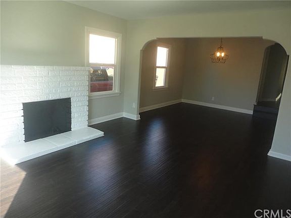 3rd image of 3939 W 59th St