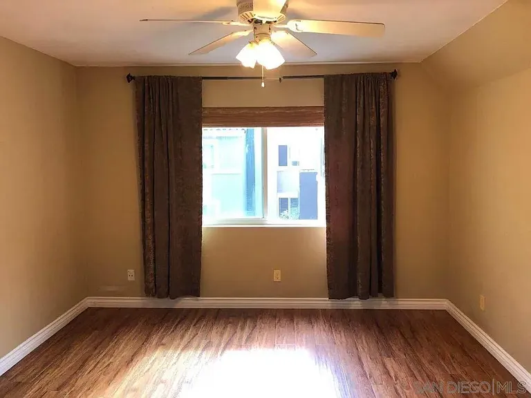 7425 Charmant Dr #2912 — Photo 11