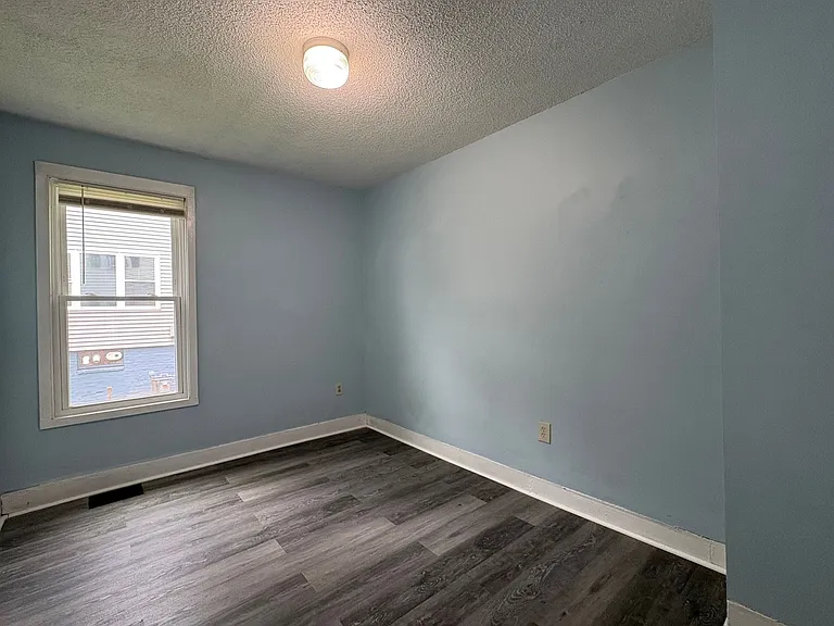 172 Mount Pleasant St - Red Pod — Photo 6