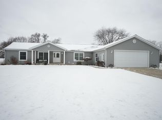 5207 N 850 E, North Webster, IN