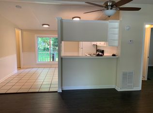 824 Peeksville Rd, Locust Grove, GA 30248