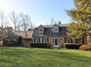 132 Foxcroft Dr, Doylestown, PA 18901