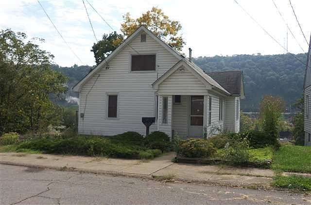 1st image of 125 Beverly Ave