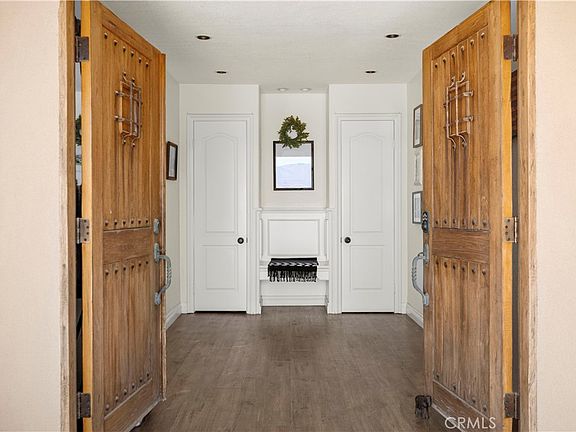 3rd image of 34651 Florencell Ave