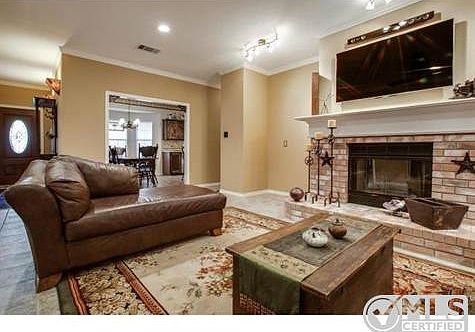 Fabulous Open Layout