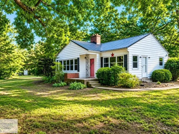 720 Park Springs Rd, Providence, NC 27315