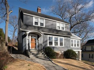 28 Arden Rd, Waterbury, CT 06708