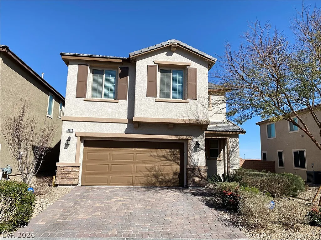 3 bed, 2.5 bath, 1804 sqft, $2,050 — Photo 2