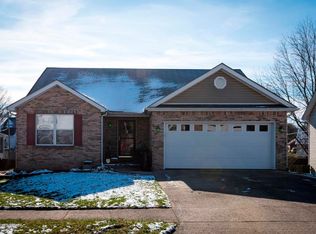 1110 Meadow Glen Dr, Frankfort, KY