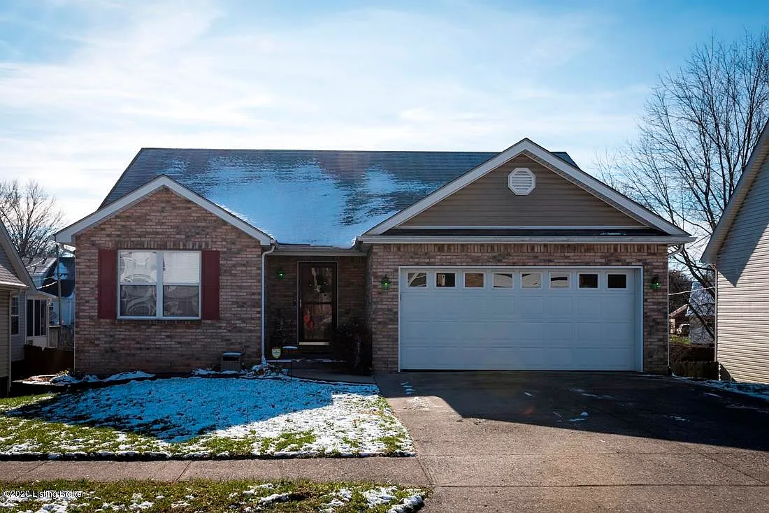 1110 Meadow Glen Dr photo 1