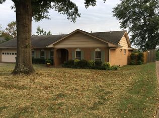 6820 Riviera Dr, Fort Smith, AR 72903