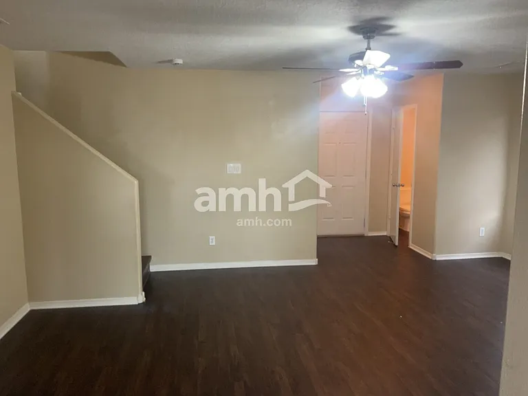 5205 Caprock Dr NE — Photo 6