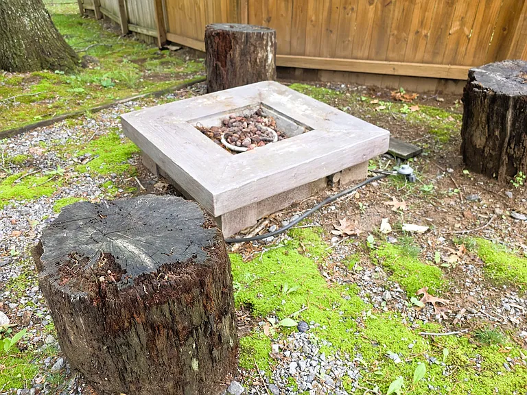 90 Taylor Ave — Photo 6