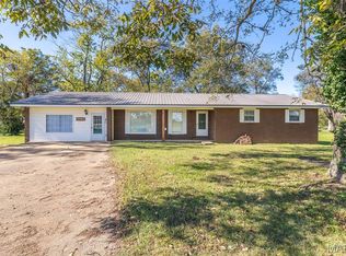1040 N Riverview Dr, Poplar Bluff, MO 63901