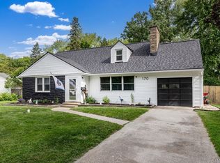 170 Sunset Ter, Orchard Park, NY 14127