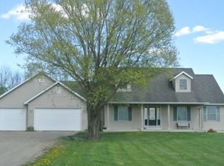 2505 Us Highway 212 Hwy, Plato, MN 55370