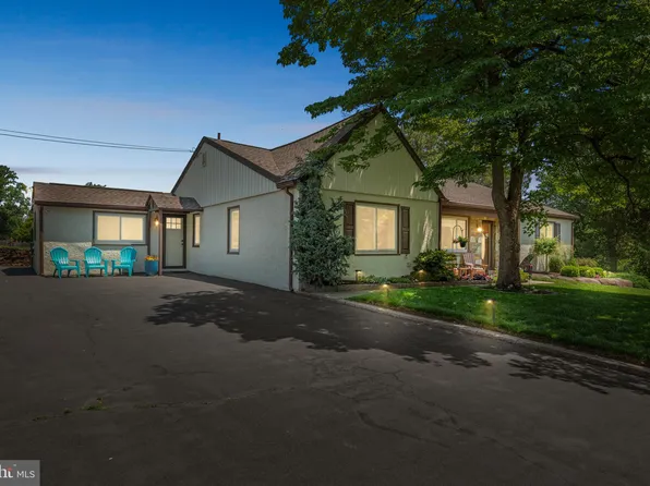 22 Indian Path Ln, Feasterville, PA 19053